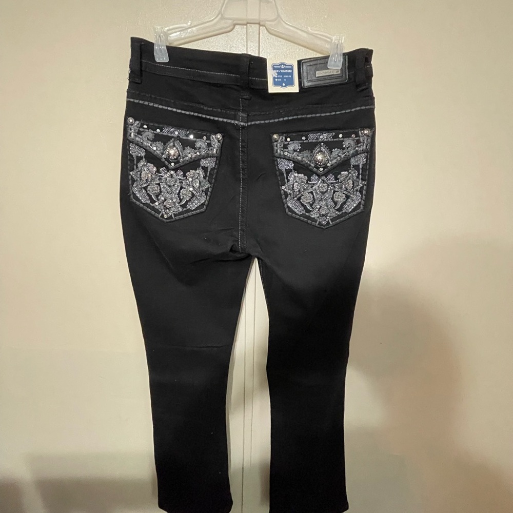 Chic Black Boot Cut Jeans with Intricate Embroidery